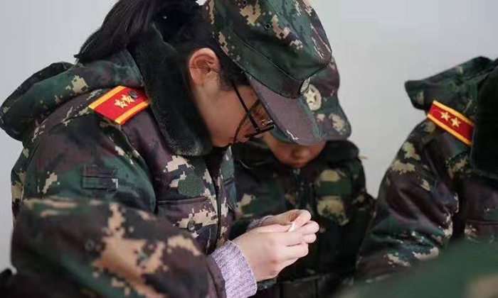 上海小朋友吃苦訓(xùn)練營