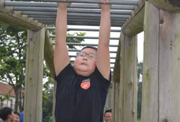 軍事拓展大比拼