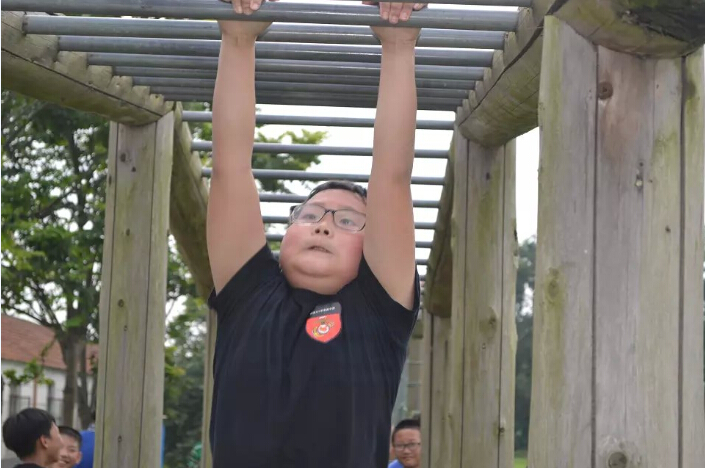 軍事拓展大比拼