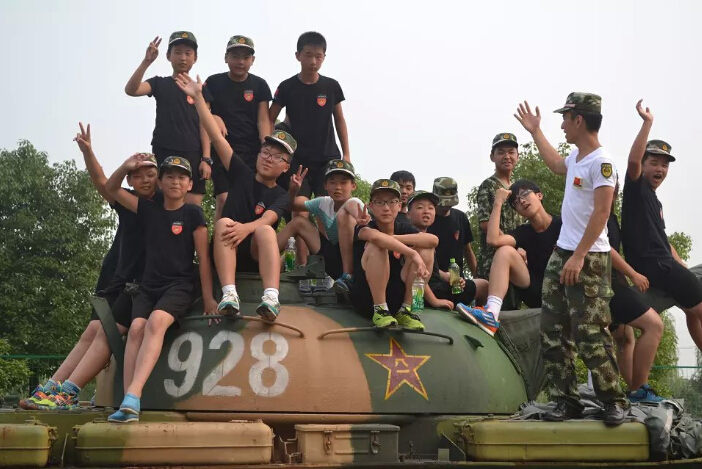 軍事重裝備體驗(yàn)