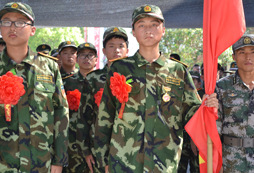 中國(guó)121軍事夏令營(yíng)給孩子更好的成長(zhǎng)歷練