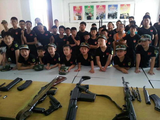 上海特種兵軍事夏令營