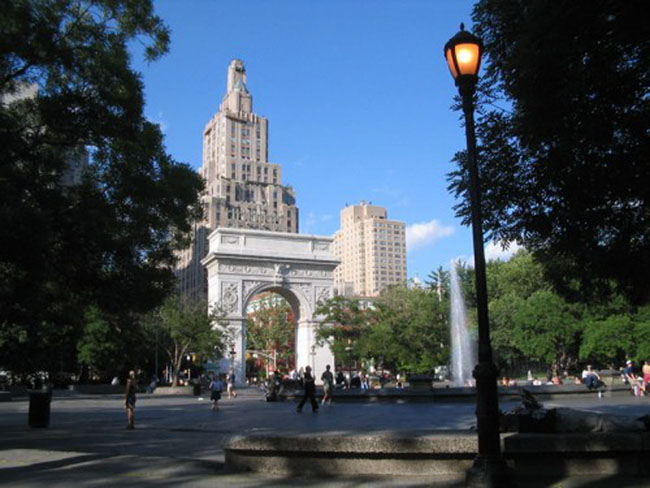 washington-square-park270220081352.jpg