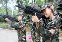 安徽軍校夏令營(yíng)的費(fèi)用是多少