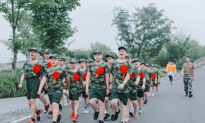 安徽軍事夏令營的教學(xué)目標是什么？.gif