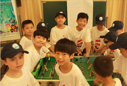 游學(xué)讓孩子端正消費(fèi)行為，以身立教