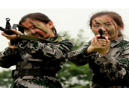 安徽軍事夏令營(yíng)培養(yǎng)獨(dú)立生活的能力
