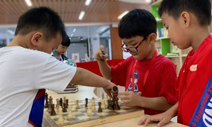 下棋