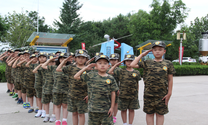 北京軍事夏令營(yíng)哪個(gè)好