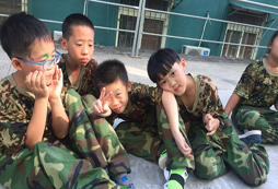  北京夏令營(yíng)有哪些是可以提高青少年自信心的