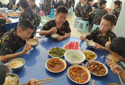 好好吃飯，保證營養(yǎng)