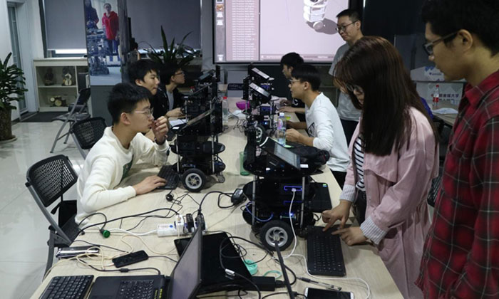 畢節(jié)機器人夏令營的課程特色有哪些？.jpg