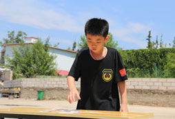準(zhǔn)備拿起