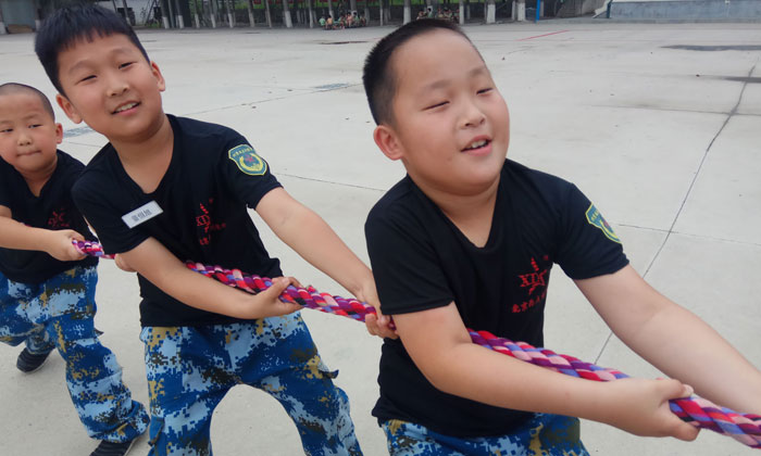 拔河比賽，我一定贏
