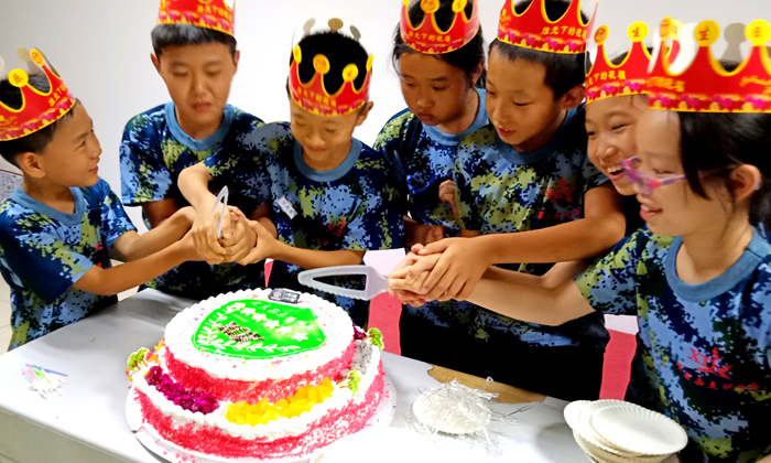 一起過(guò)生日