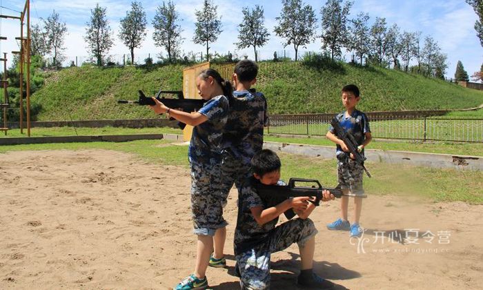 西點有我們喜歡的軍事夏令營活動