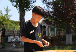 立榜樣