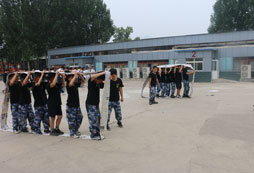北京西點軍事夏令營的保障問題！