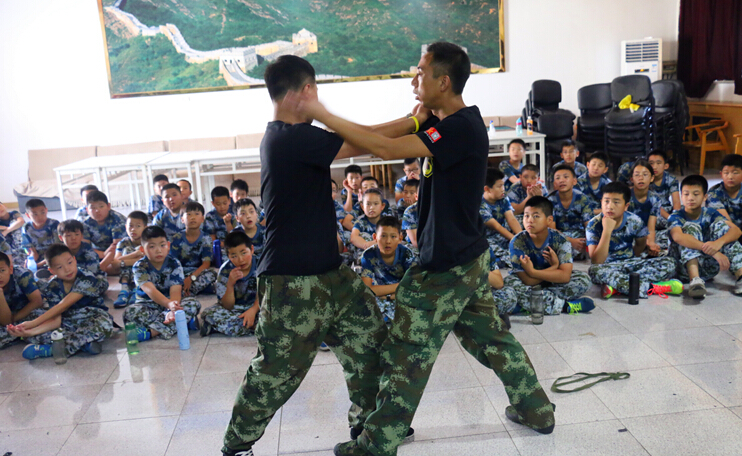 北京西點軍訓(xùn)夏令營