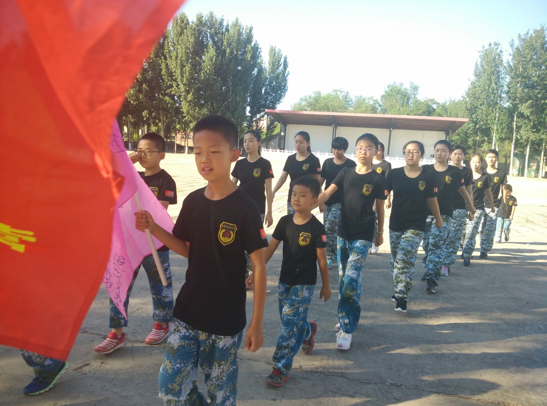 北京西點軍事夏令營的師資力量如何？