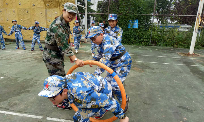 小組戶外活動(dòng)