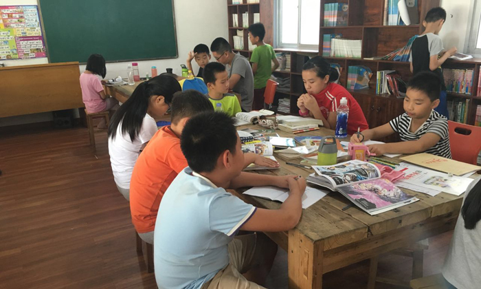 熱愛讀書的孩子