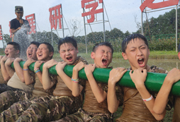 搏燃少年軍事訓(xùn)練營培養(yǎng)孩子的學(xué)習(xí)能力
