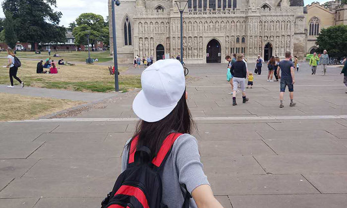 體驗(yàn)英國名校感受純正的英式環(huán)境