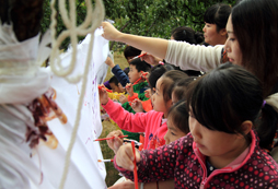 百學匯生存夏令營激發(fā)孩子潛能