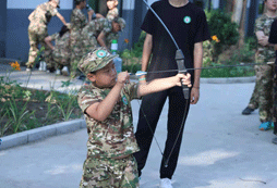 我是鷹眼神射手