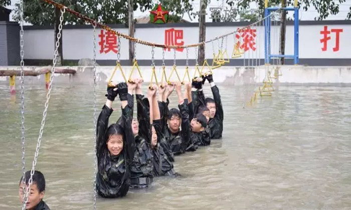 北京軍事夏令營(yíng)哪家最好