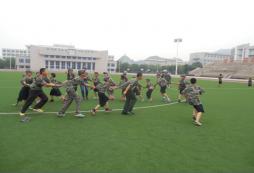  八一軍旅夏令營(yíng)一直被模仿從未被超越