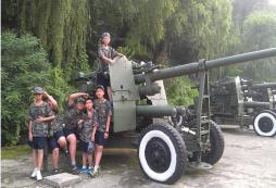 八一軍旅夏令營(yíng)開(kāi)拓營(yíng)員的眼界