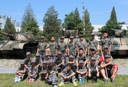 參加北京八一軍事夏令營感受成功的喜悅