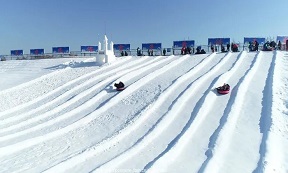 2024年彩育冰雪冬令營(yíng)滑雪要注意什么？