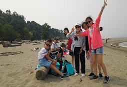 參加加拿大游學(xué)夏令營走向世界證明自己