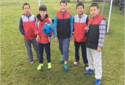  參加加拿大的夏令營可以是小學(xué)生嗎？