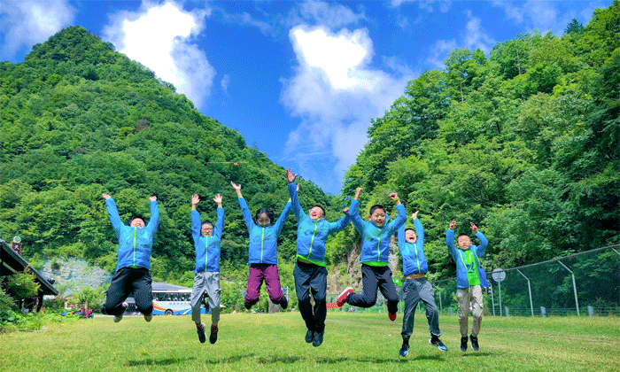 青少年草原夏令營(yíng)報(bào)名多少錢