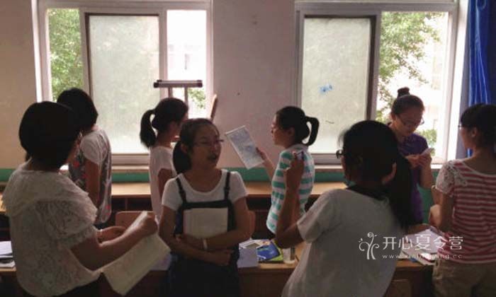 成都酷學(xué)酷玩聽力口語(yǔ)夏令營(yíng)Day5:課堂實(shí)況!