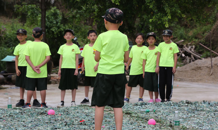 常德軍事夏令營(yíng)貴么？