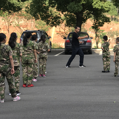常州軍事拓展夏令營帶你體驗真正的軍營生活