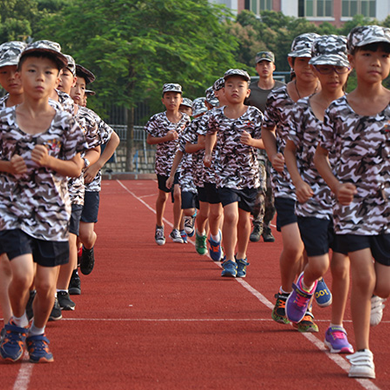 參加潮汕軍事夏令營學(xué)生及家長有什么要注意？