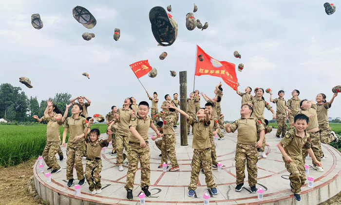 成都兒童軍訓(xùn)夏令營(yíng)怎么樣