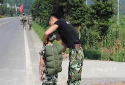 參加成都軍事夏令營(yíng)費(fèi)用及天數(shù)一般是多少？