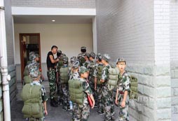 成都有營(yíng)期7天的軍事夏令營(yíng)么？