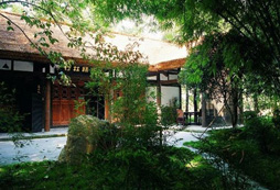 成都郫縣鹿野苑拓展訓(xùn)練基地