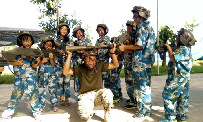 成都軍事夏令營(yíng)有哪些