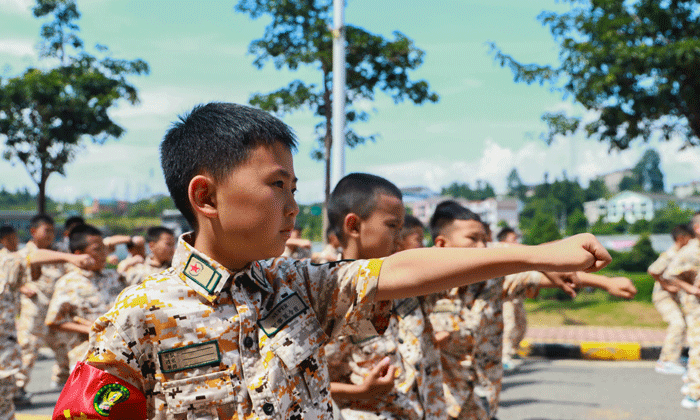 成都哪里有軍事夏令營(yíng)