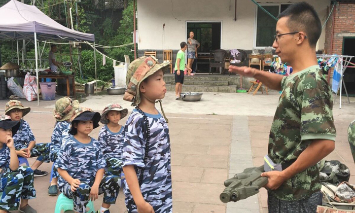 成都軍訓夏令營課程多少錢