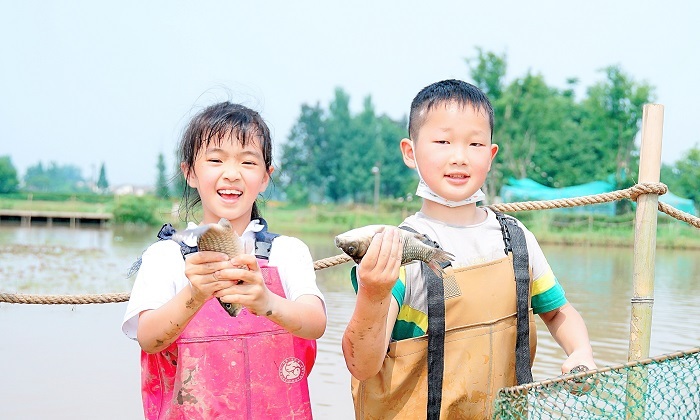 成都小學(xué)生夏令營(yíng)價(jià)格